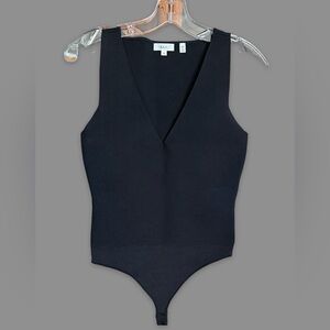 A.L.C. Iris Sleeveless Knit Bodysuit Black V-Neck size Medium